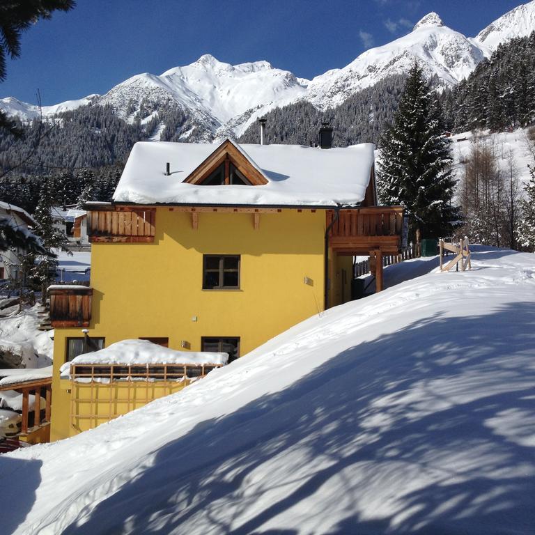 Apartment Haus Aperies Pettneu am Arlberg