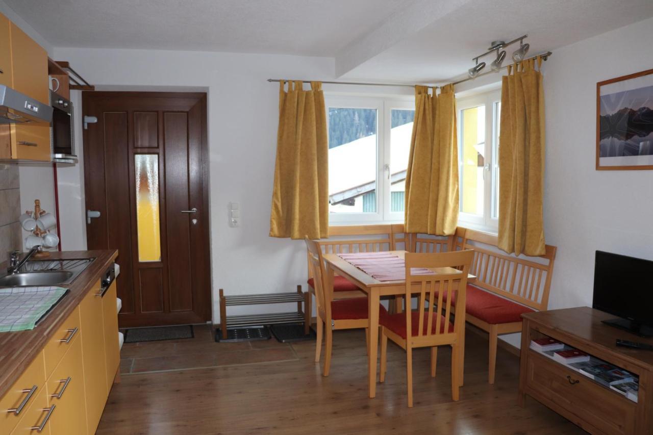 Haus Aperies Apartment *